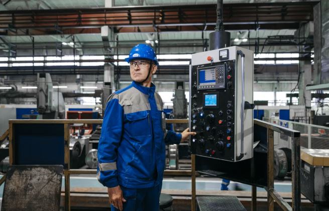 Why US Manufacturers Are Investing in Automation: Opportunities for Industrial Technology SMEs